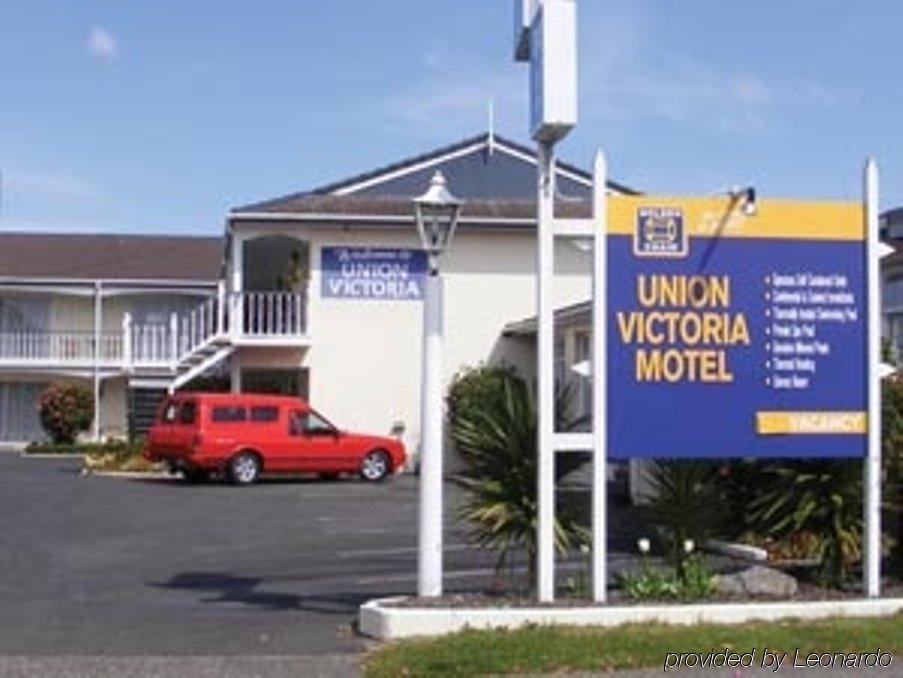 Victoria Motel 4*